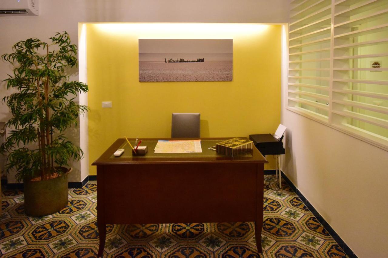 Bed and Breakfast Le Stanze Del Grillo Palermo Exterior foto